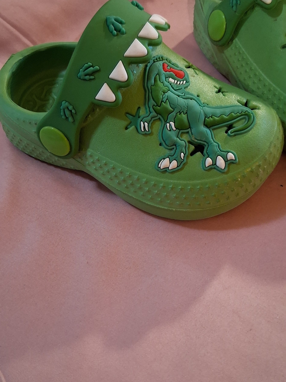 Kids Green Dinosaur Slip-On Clog Shoes 5-6 260965